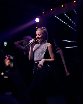 Юлианна Караулова - Ялта (10.10.2020)
