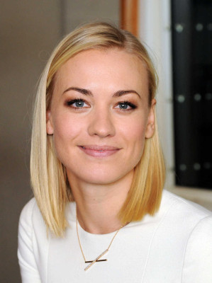 photo 16 in Yvonne Strahovski gallery [id694609] 2014-01-27 00:00:00