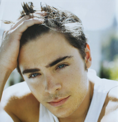 Zac Efron pic #195447