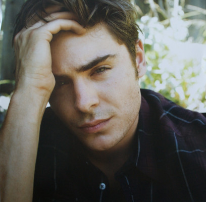 Zac Efron pic #195449