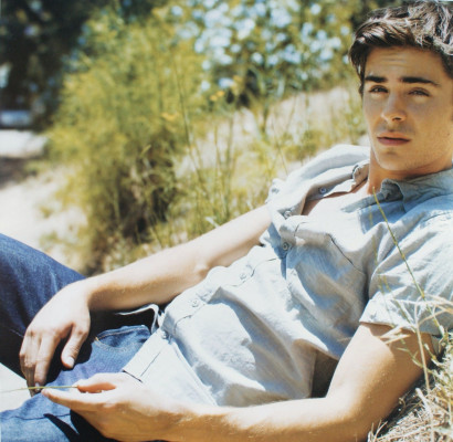 Zac Efron pic #195452