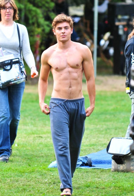 Zac Efron pic #188307