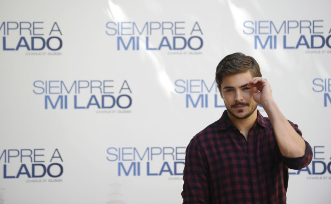 Zac Efron pic #296022