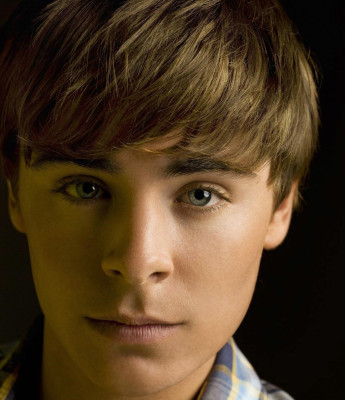 Zac Efron pic #221642