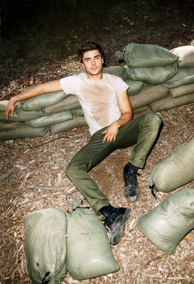 Zac Efron pic #608335
