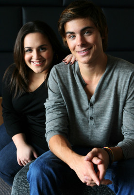 Zac Efron pic #197095