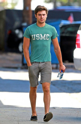 Zac Efron pic #662772