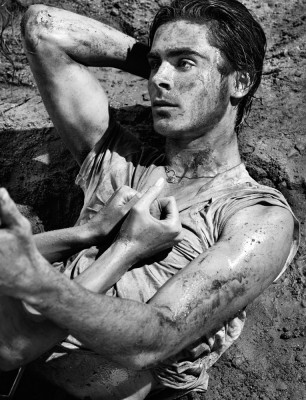 Zac Efron pic #587087