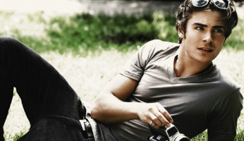 Zac Efron pic #136392