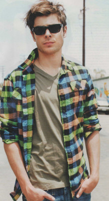 Zac Efron pic #200060