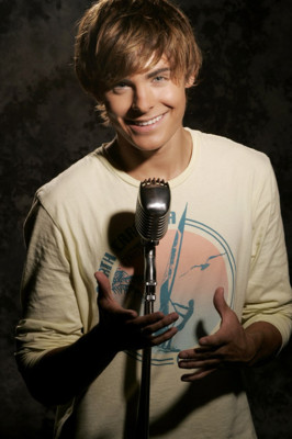 Zac Efron pic #138308