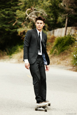 Zac Efron pic #294222