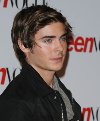 Zac Efron pic #209883