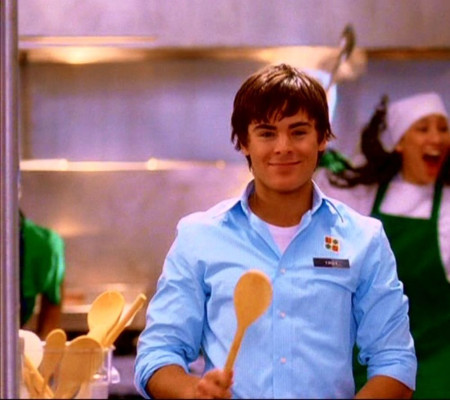 Zac Efron pic #136410