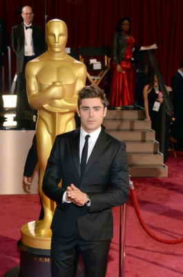 Zac Efron pic #708075