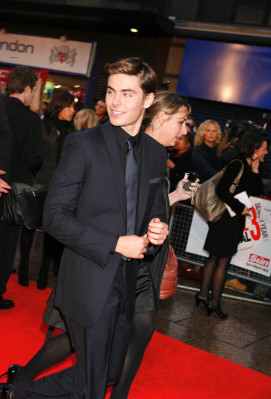 Zac Efron pic #138313