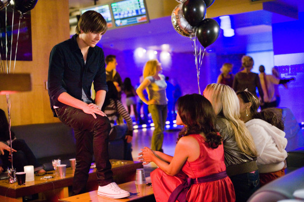 Zac Efron pic #573006