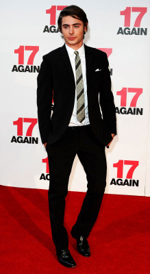 Zac Efron pic #140960
