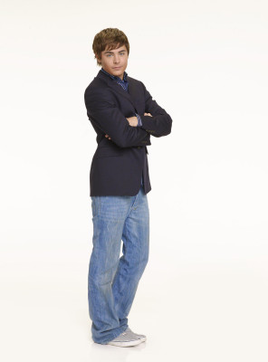 Zac Efron pic #241577