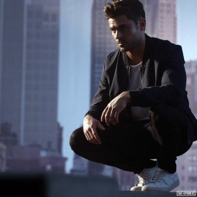 Zac Efron pic #954659