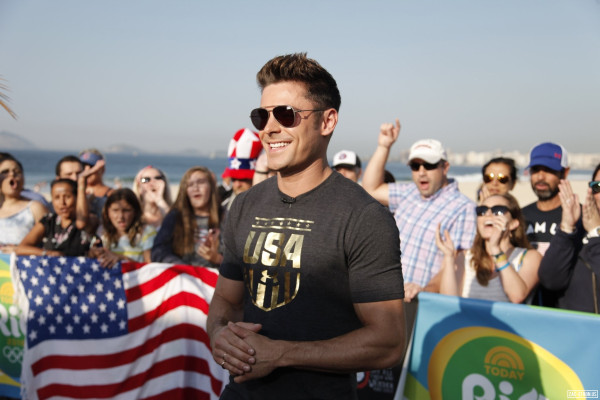 Zac Efron pic #954638