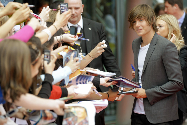 Zac Efron pic #153057