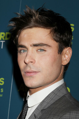Zac Efron pic #697800