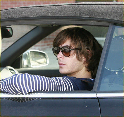 Zac Efron pic #154265