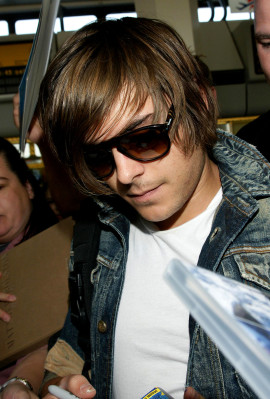Zac Efron pic #152707