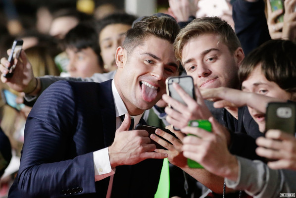Zac Efron pic #954647