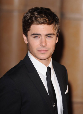 Zac Efron pic #225636