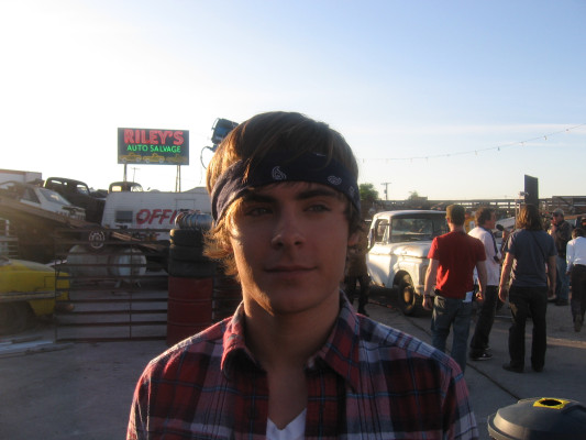 Zac Efron pic #578473