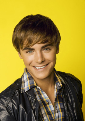 Zac Efron pic #588674