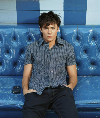 Zac Efron pic #589148