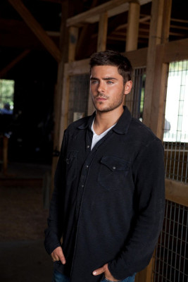 Zac Efron pic #571080