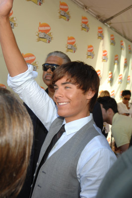 Zac Efron pic #360421