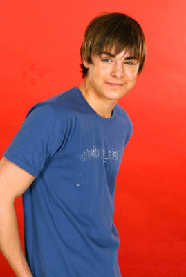 Zac Efron pic #587458