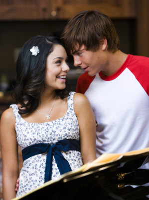 Zac Efron pic #577869