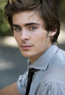 Zac Efron pic #221618