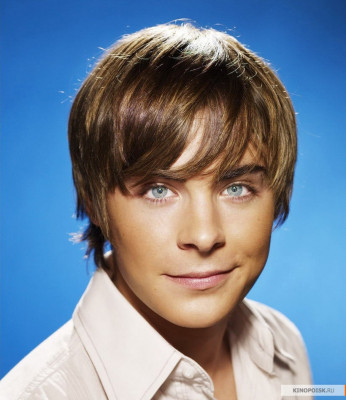 Zac Efron pic #131645