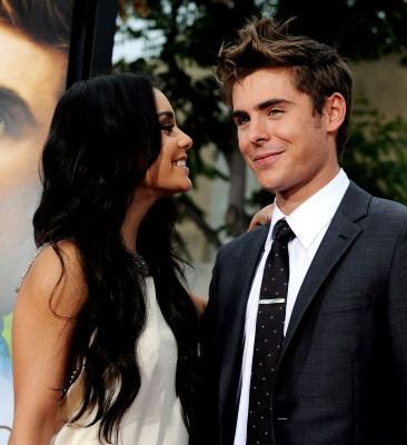 Zac Efron pic #280373