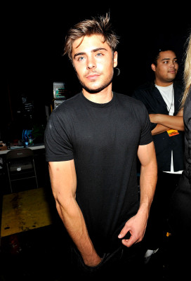 Zac Efron pic #284363