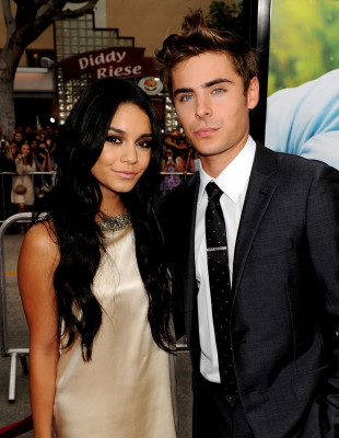 Zac Efron pic #328855