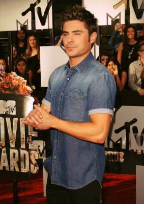 Zac Efron pic #721689