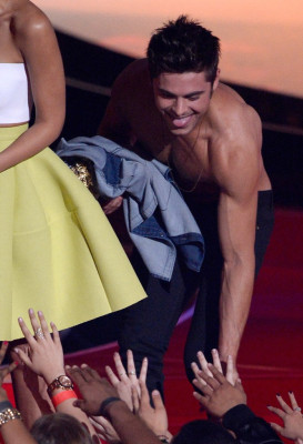 Zac Efron pic #721233