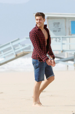Zac Efron pic #674550