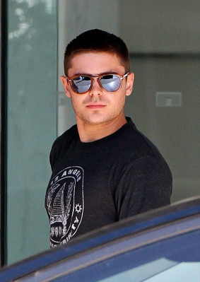 Zac Efron pic #347123