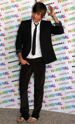 Zac Efron pic #139697
