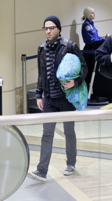 Zachary Quinto pic #714126
