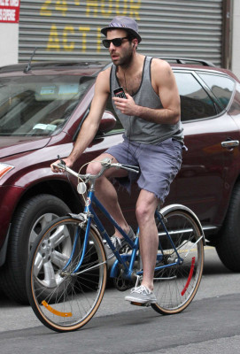 Zachary Quinto pic #705704